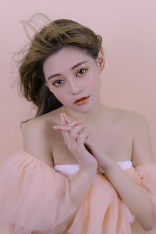 做生意的男孩