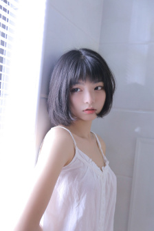 肉体拍打撞击出黏腻水声